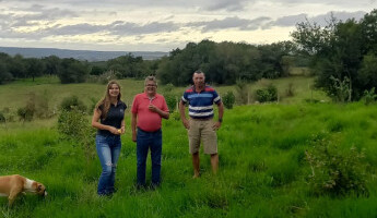 Equipe de campo do Projeto Quintais visita 08 Quintais Orgânicos