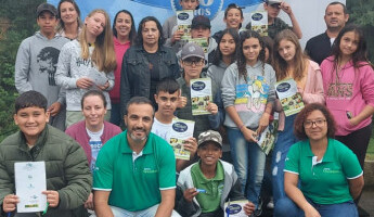 Escola Municipal Bruno Chaves visita viveiros do Projeto Quintais