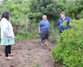 Visita técnica ao quintal orgânico do quilombola Roberto de Matos, no 5º Distrito de Canguçu, Comunidade Cerro das Velhas.