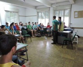 Turma do 3º ano da Escola Família Agrícola de Santa Cruz do Sul.