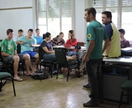 Turma do 3º ano da Escola Família Agrícola de Santa Cruz do Sul.