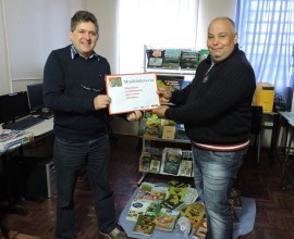 Entrega da Terceira Minibiblioteca e Quintal Orgânico de Frutas na Escola Conquista 16 de Outubro.